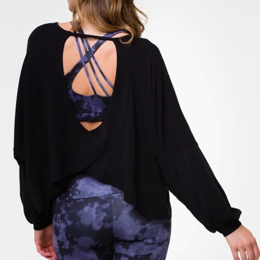 Onzie Om Top - Black - SM